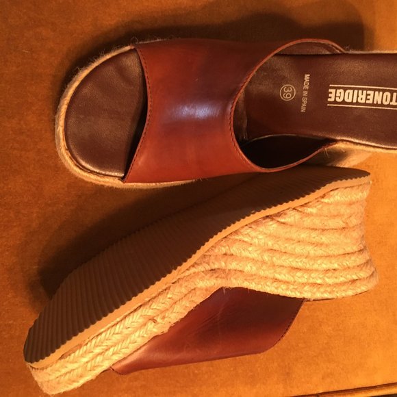 Stoneridge wedge sandals - Picture 2 of 3